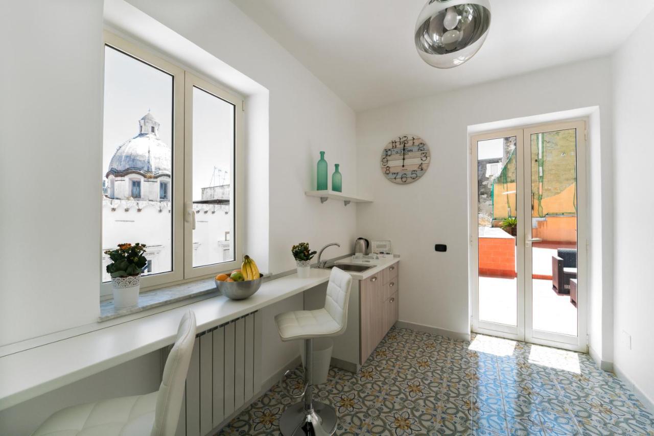 Suite & Luxury Rooms Palazzo Diomede Carafa Neapel Exterior foto