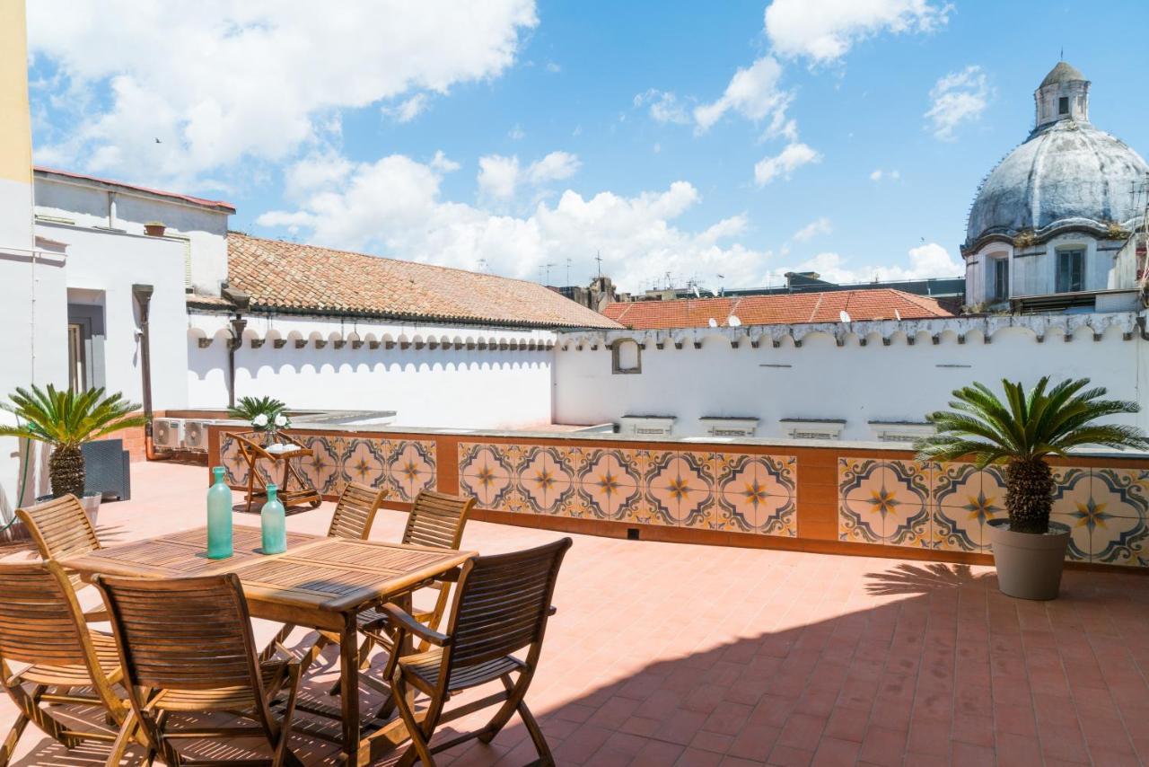 Suite & Luxury Rooms Palazzo Diomede Carafa Neapel Exterior foto