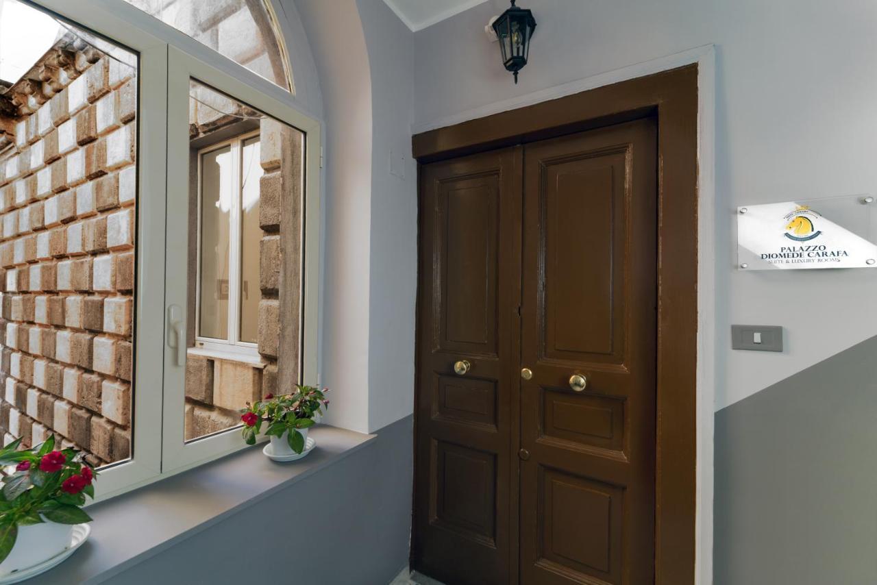 Suite & Luxury Rooms Palazzo Diomede Carafa Neapel Exterior foto